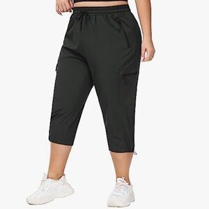 Sekino Plus-sized Cargo Hiking Capris